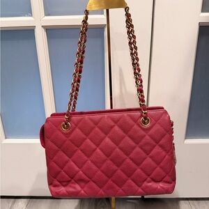 CHANEL Red Caviar Leather Series 3 Shoulder Bag